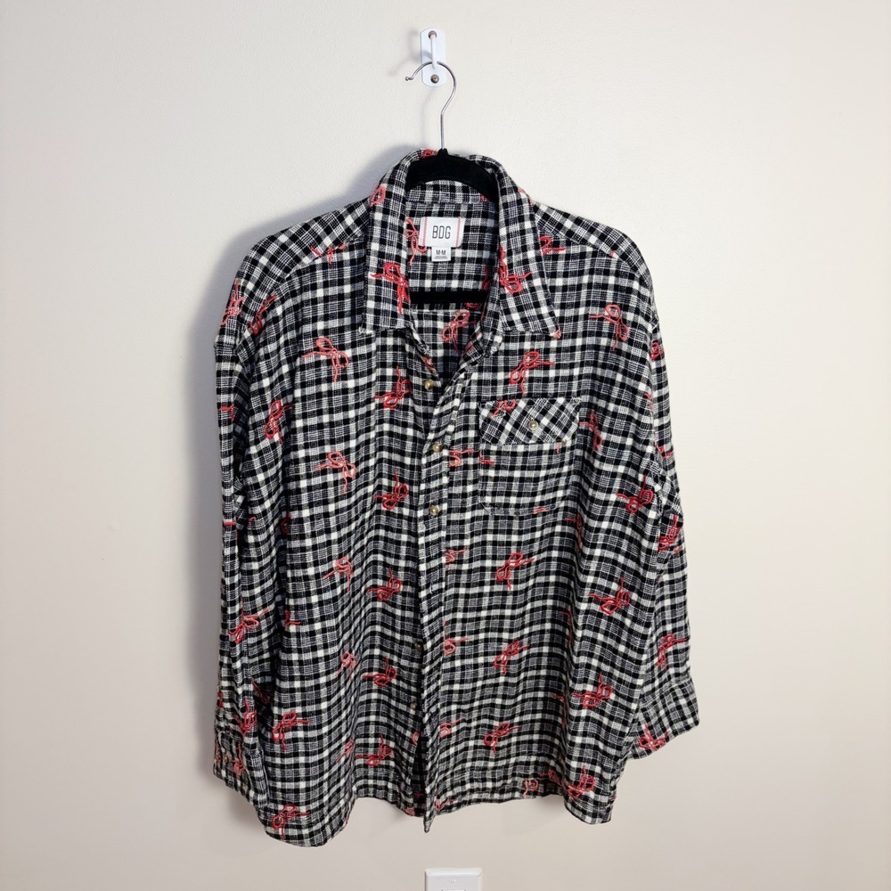 BDG Flannel Shirt Size M Black White Bow Embroidered Plaid Oversized Button Down - Picture 13 of 13